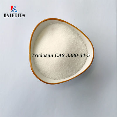 99%純度化粧品CAS 3380-34-5 Triclosanは原料を粉にする
